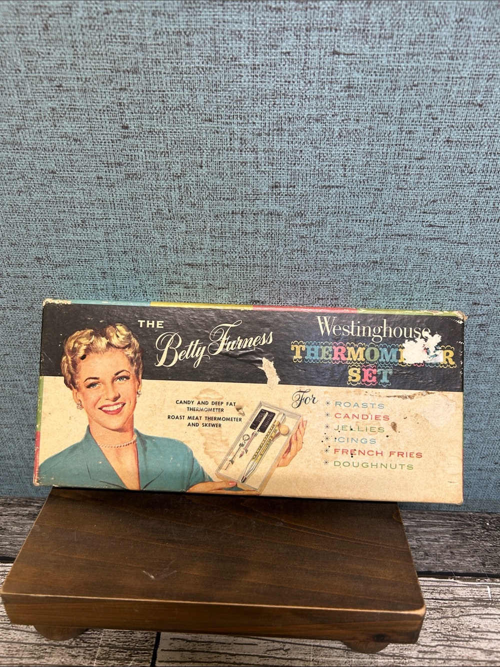 Vintage Betty Furness Roast Meat Thermometer Set w/ Box